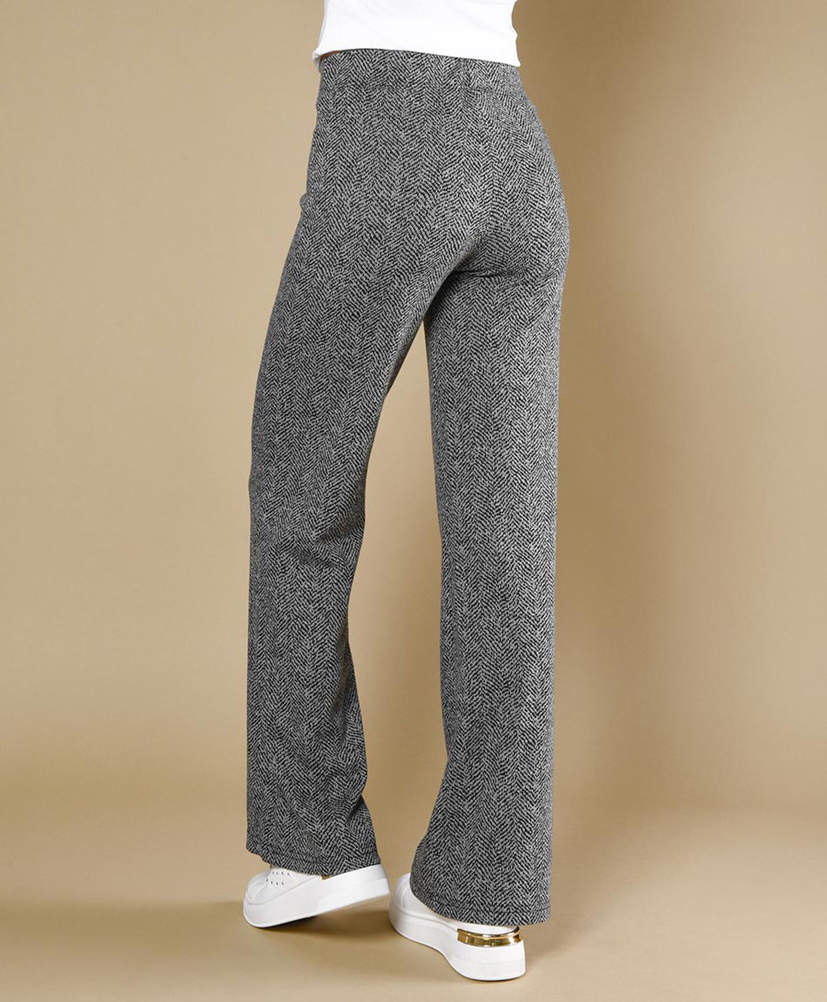 Pantalón tiro alto Pantalón tiro alto
