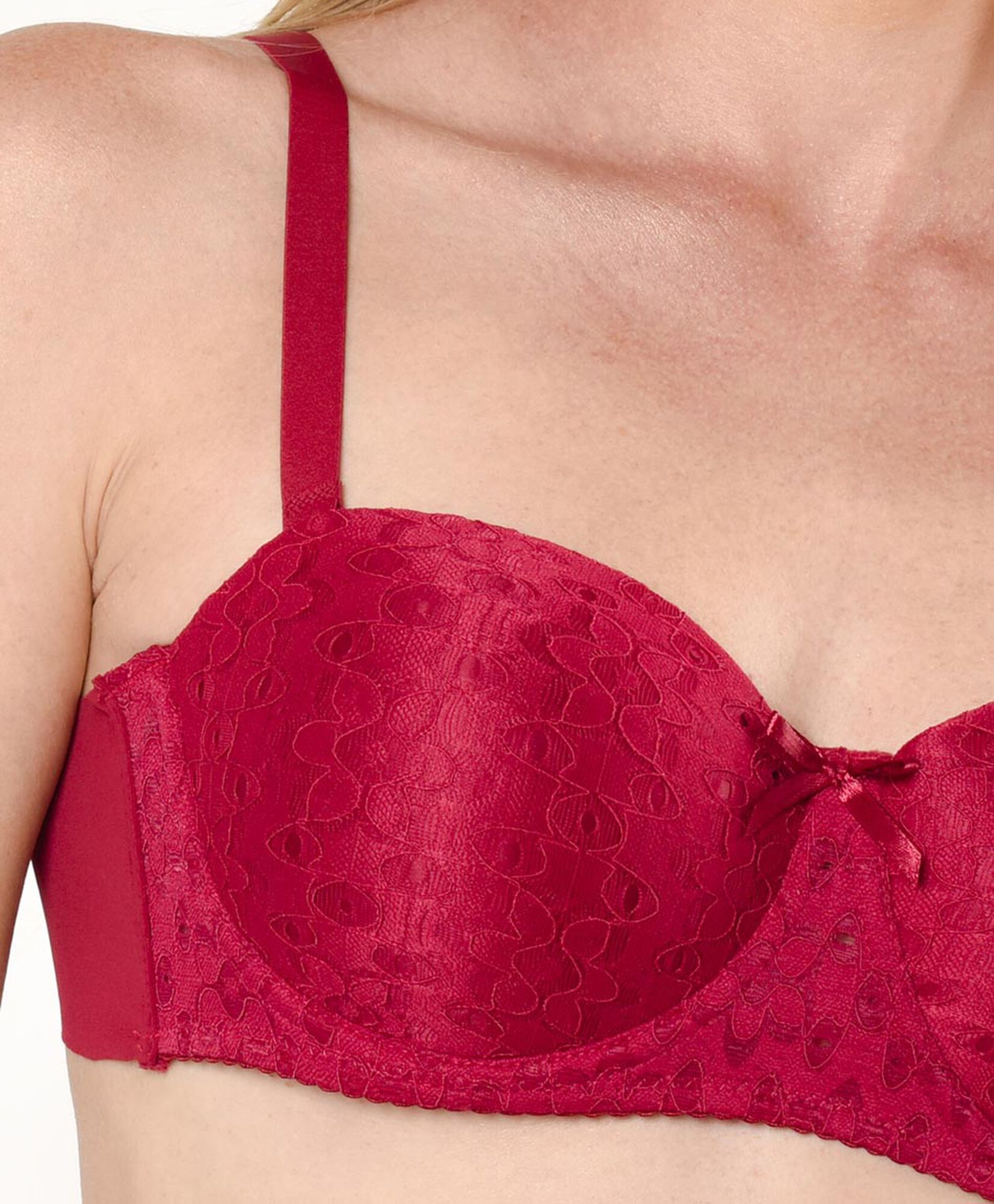 Sostén mujer diseño encajes push up Sostén mujer diseño encajes push up