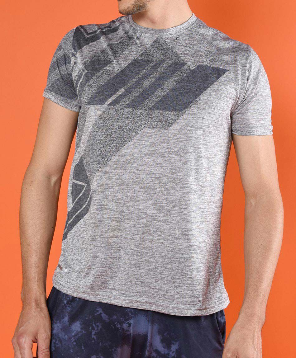 Polera deportiva manga corta cuello redondo