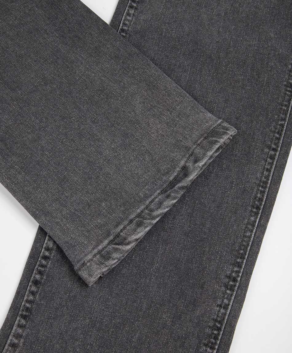 Jeans hombre slim gris oscuro