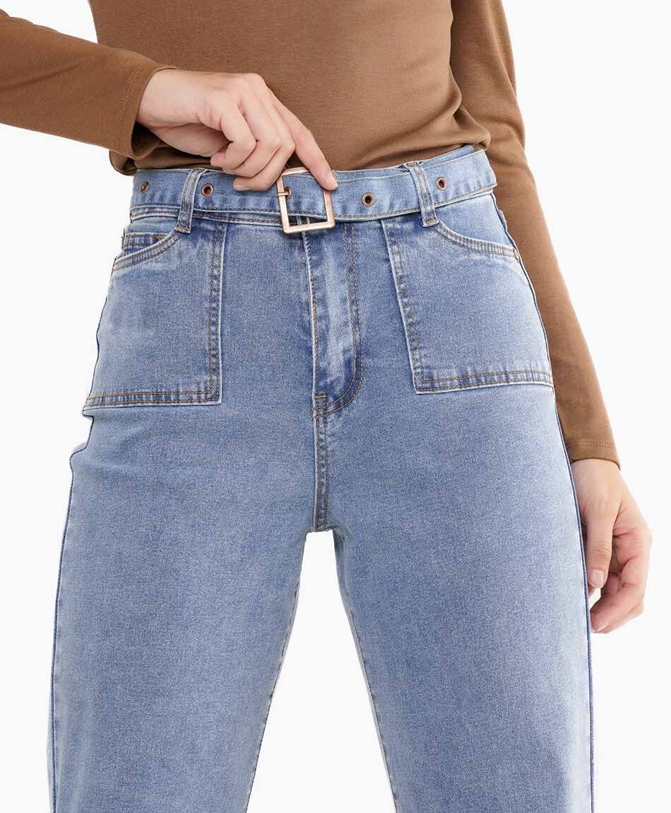 Jeans mujer wide leg corte recto cl&aacute;sico