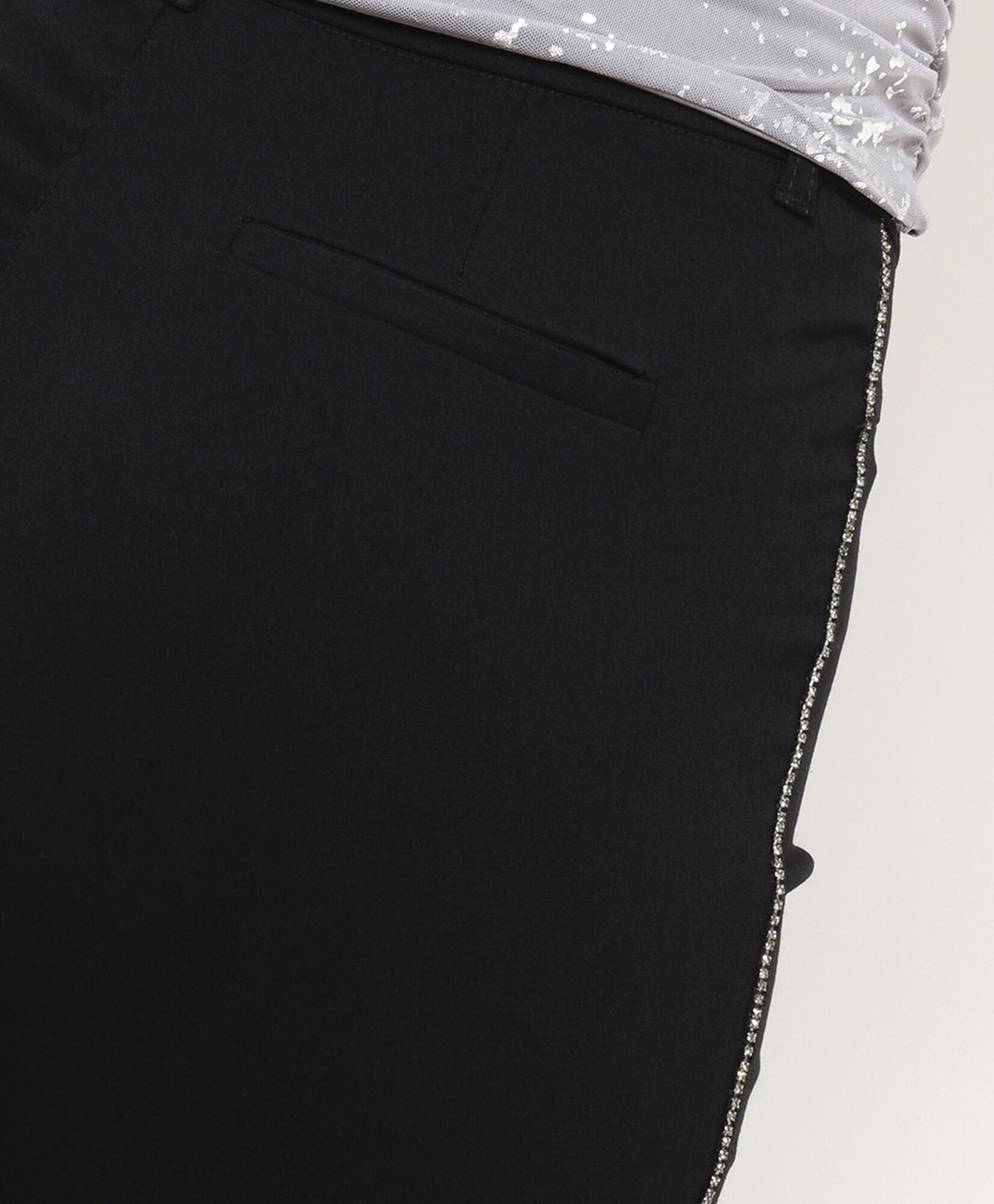 Pantalón mujer línea brillante Pantalón mujer línea brillante