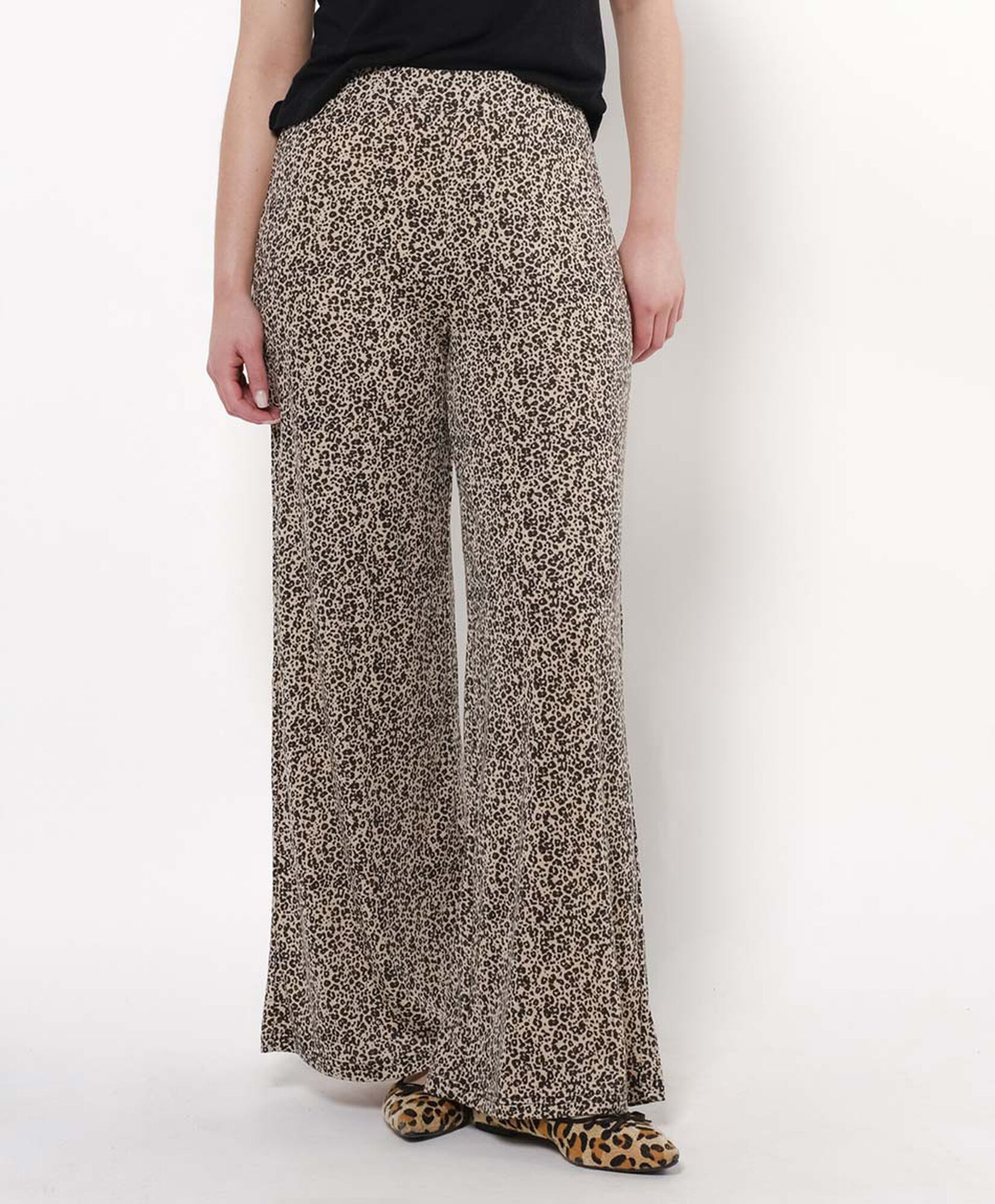 Pantalón mujer animal print wide Pantalón mujer animal print wide