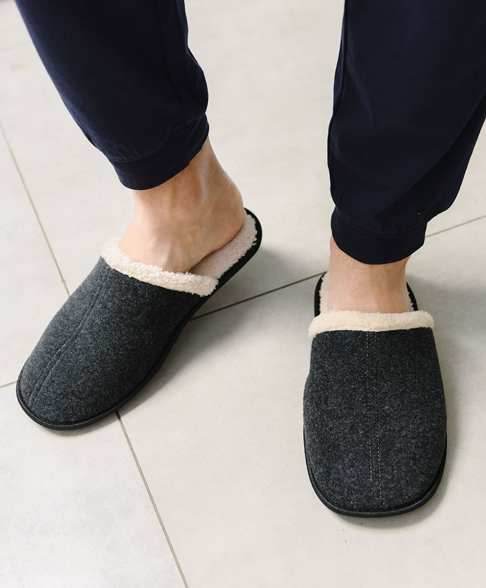 Pantufla hombre jaspeada Pantufla hombre jaspeada