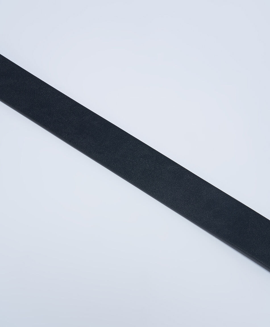 Cintur&oacute;n mujer textura en hebilla