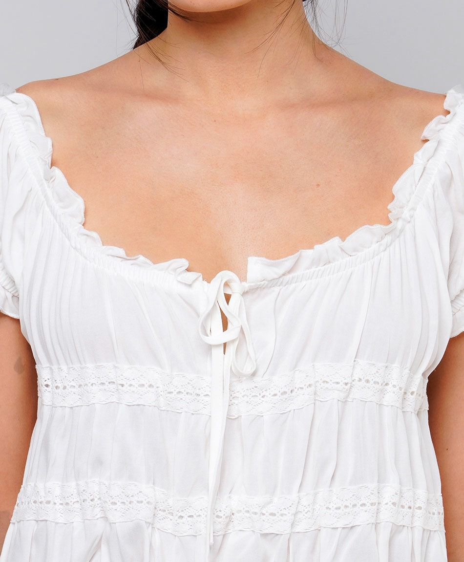 Blusa mujer rom&aacute;ntica pisos