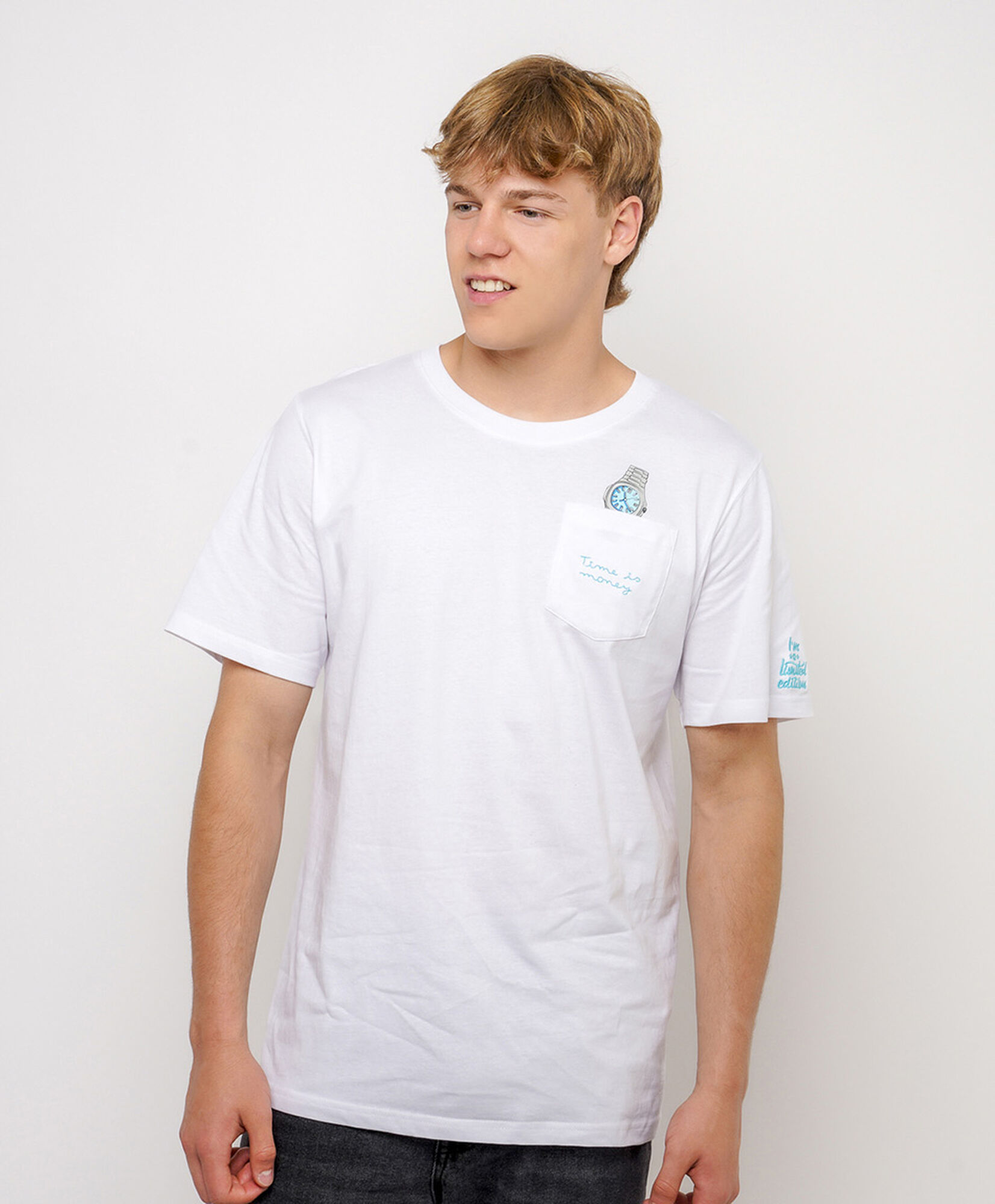 Polera hombre diseño bolsillo Polera hombre diseño bolsillo