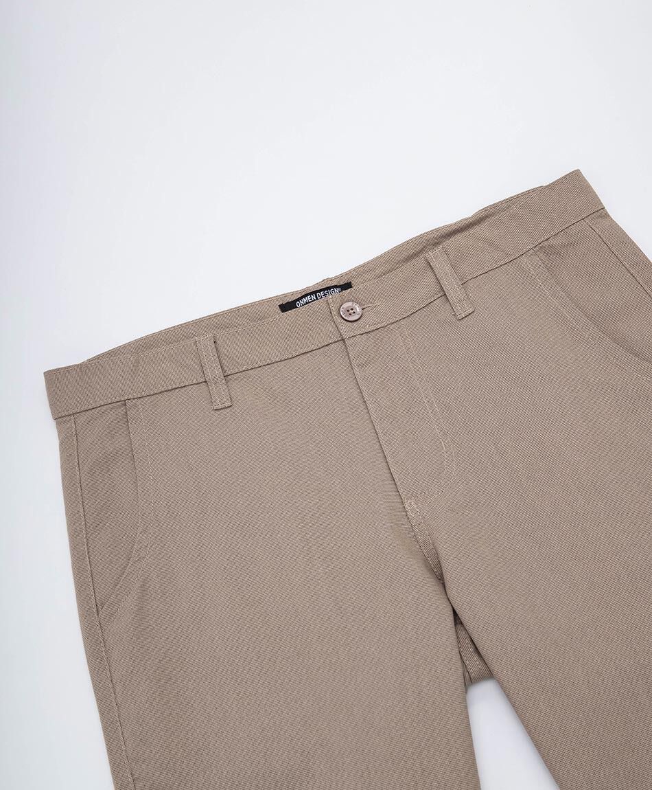 Short hombre textura beige algod&oacute;n