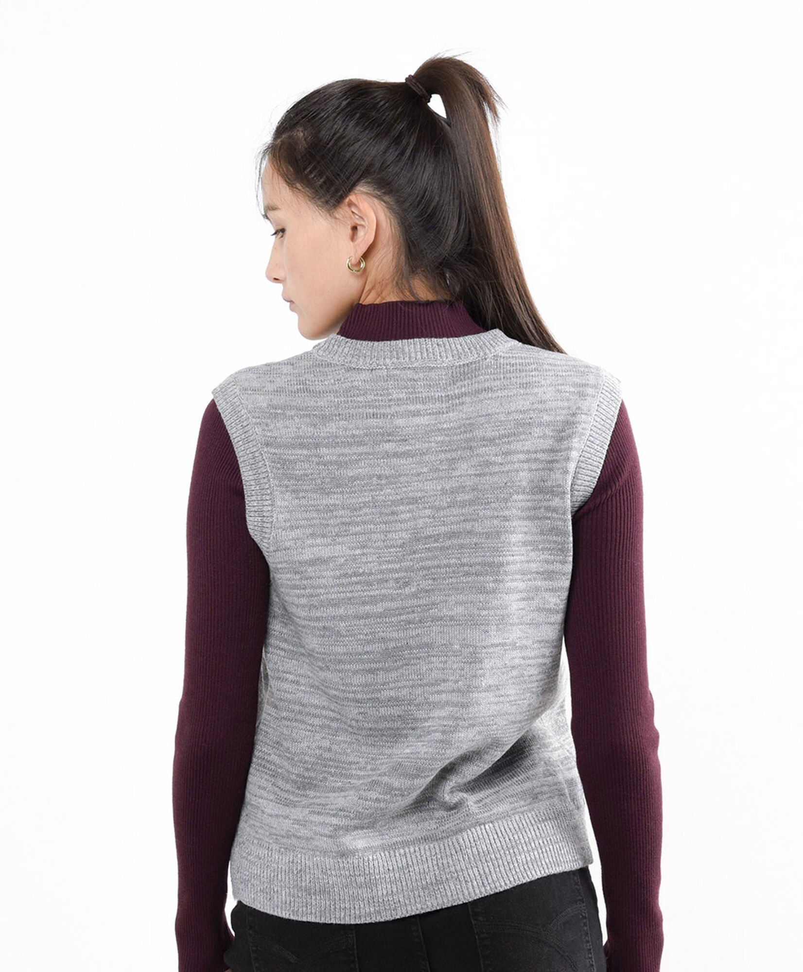 Sweater mujer sin mangas gris Sweater mujer sin mangas gris