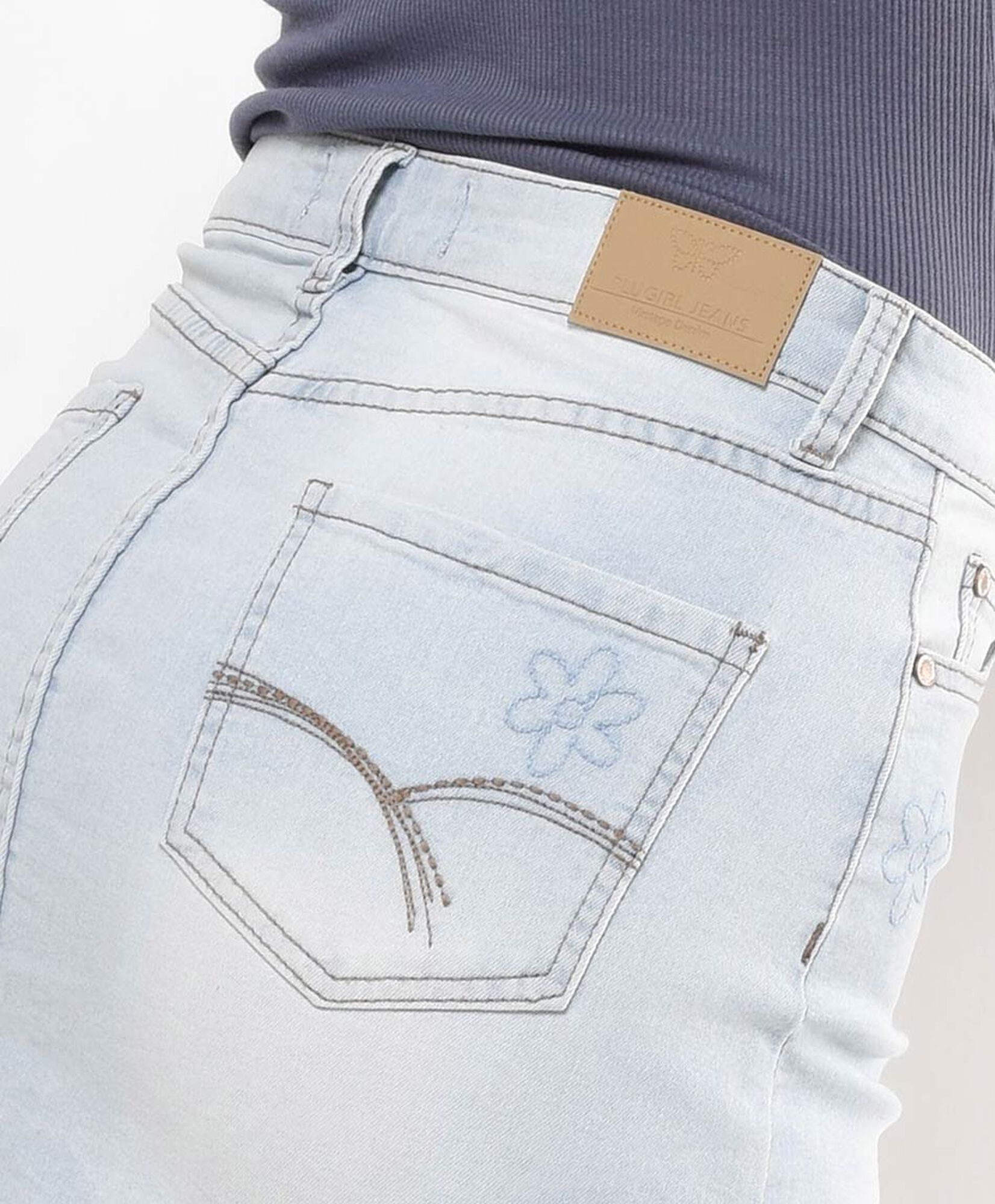 Mini falda mujer denim bordada ajustada Mini falda mujer denim bordada ajustada