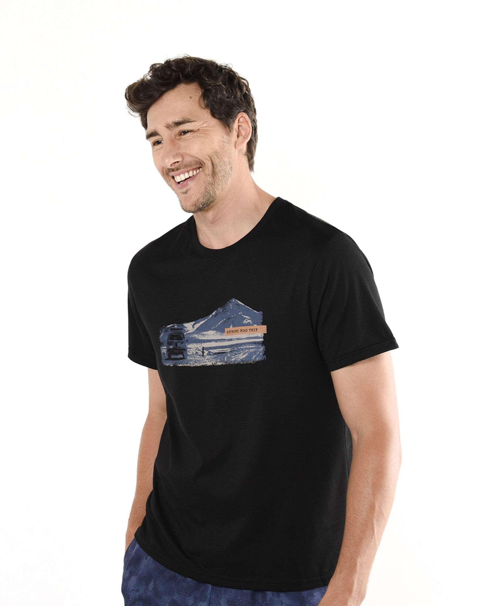 Polera deportiva hombre road trip Polera deportiva hombre road trip
