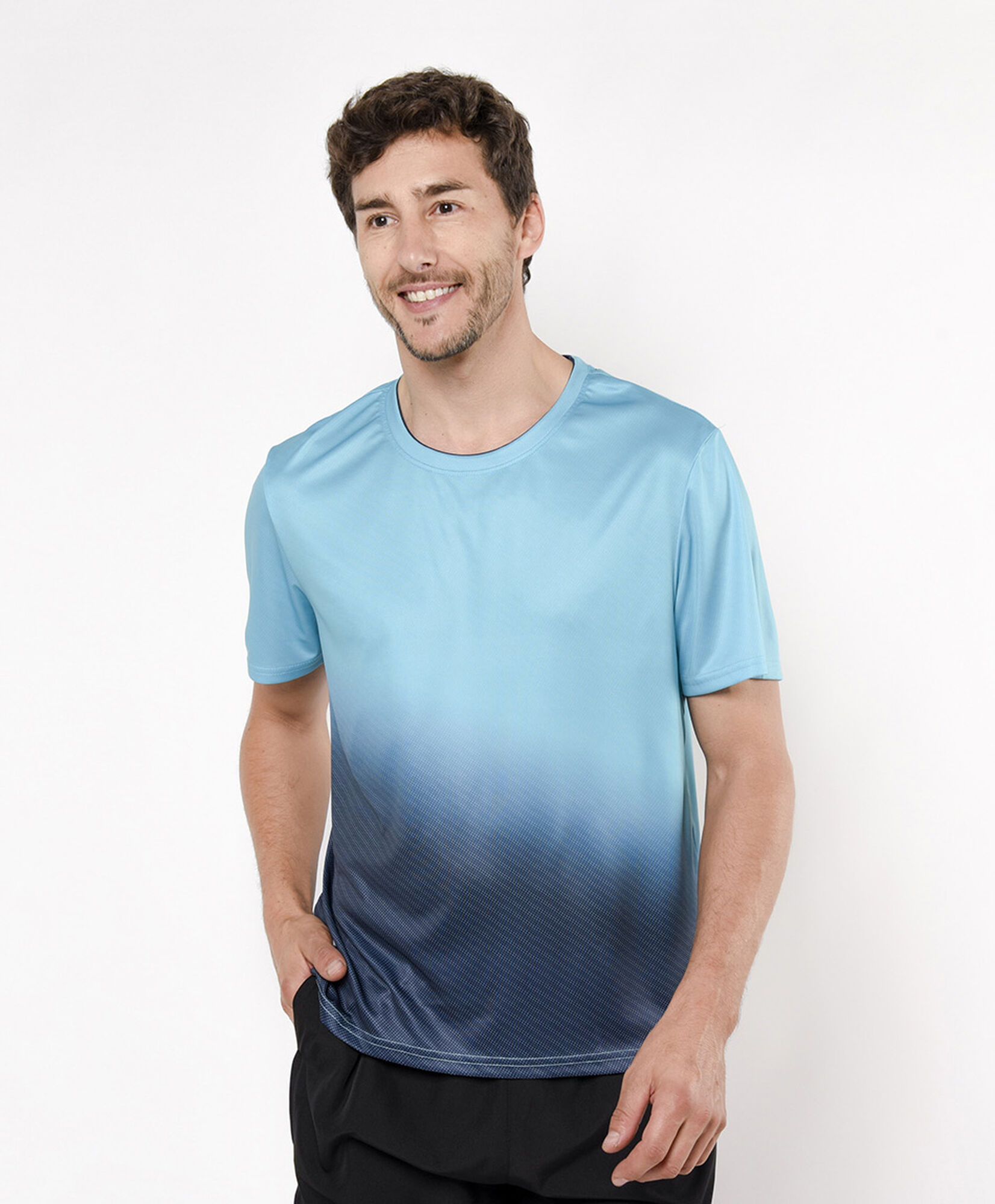 Polera deportiva hombre degradé Polera deportiva hombre degradé