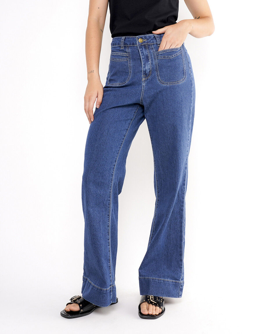 Jeans mujer bolsillos flare