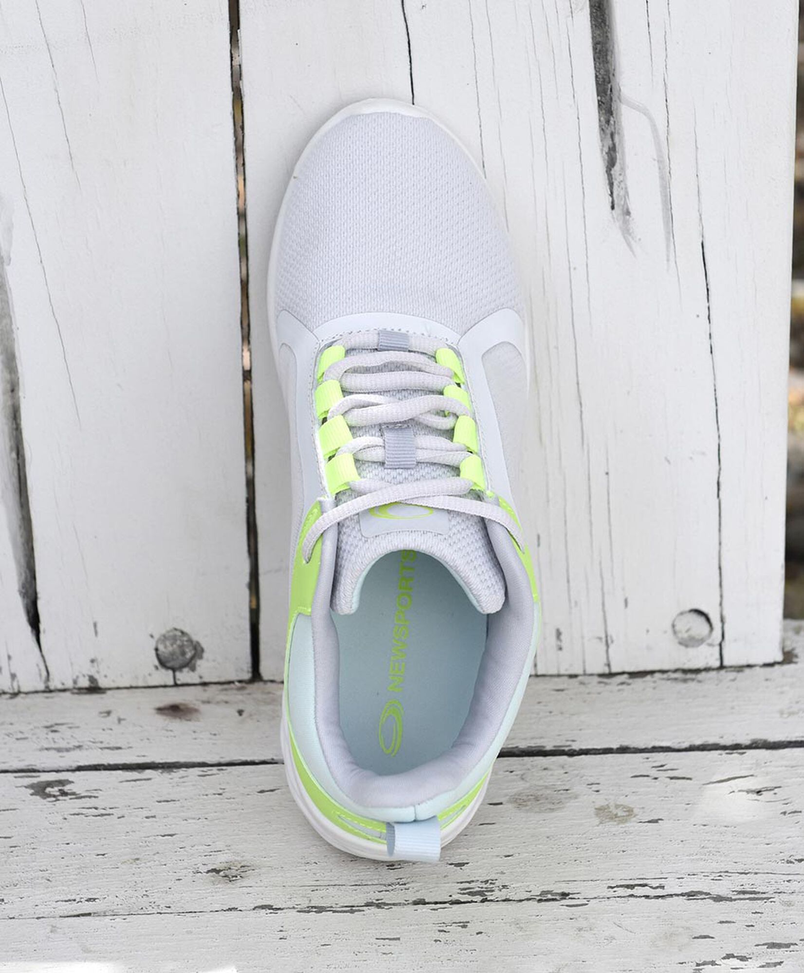 Zapatilla deportiva plataforma Zapatilla deportiva plataforma