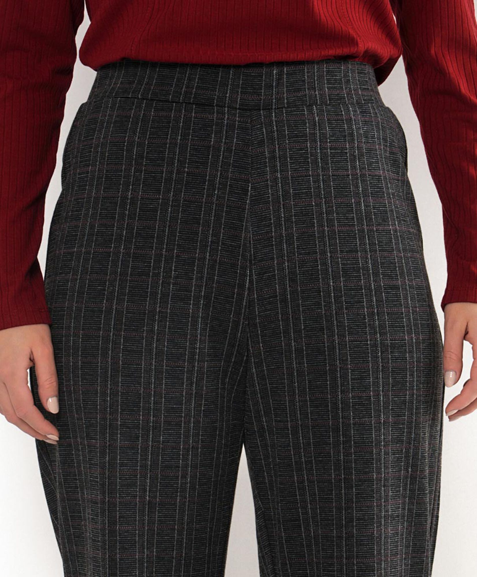 Pantalón mujer escocés basta abierta Pantalón mujer escocés basta abierta