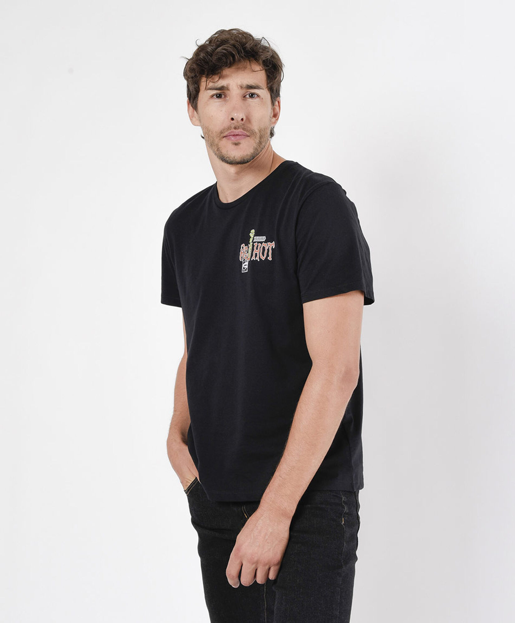 Polera hombre doble estampado Polera hombre doble estampado