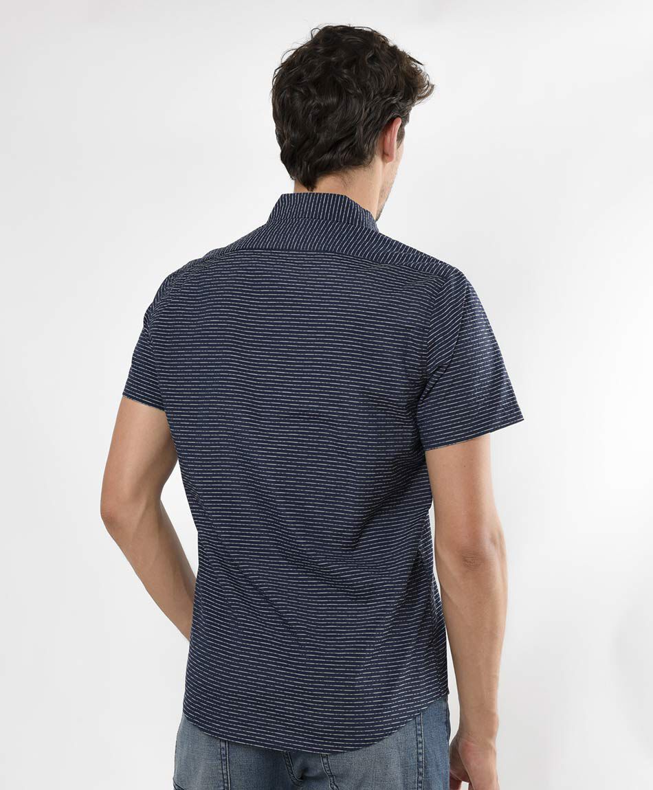 Camisa hombre l&iacute;neas
