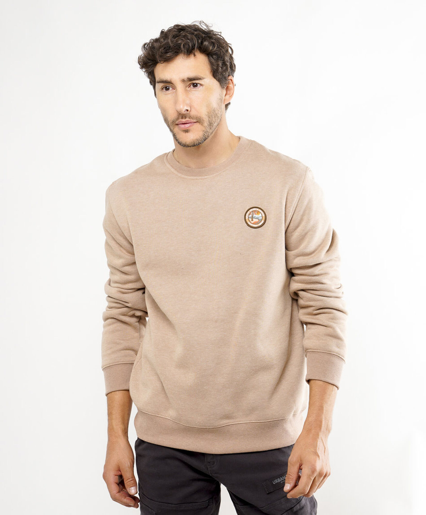 Polerón hombre liso mini bordado Polerón hombre liso mini bordado