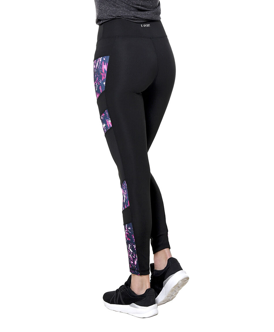 Calza deportiva cortes