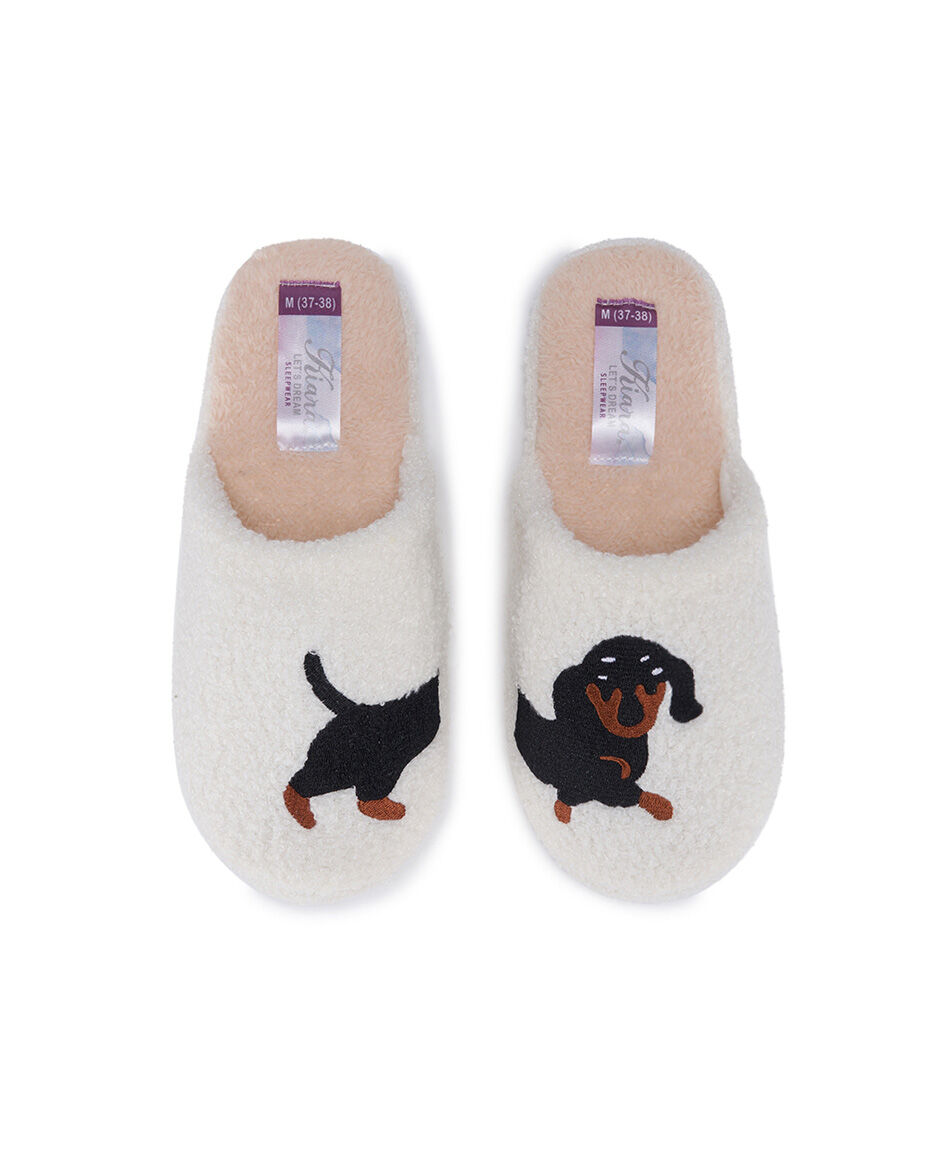 Pantufla mujer perrito salchicha bordado