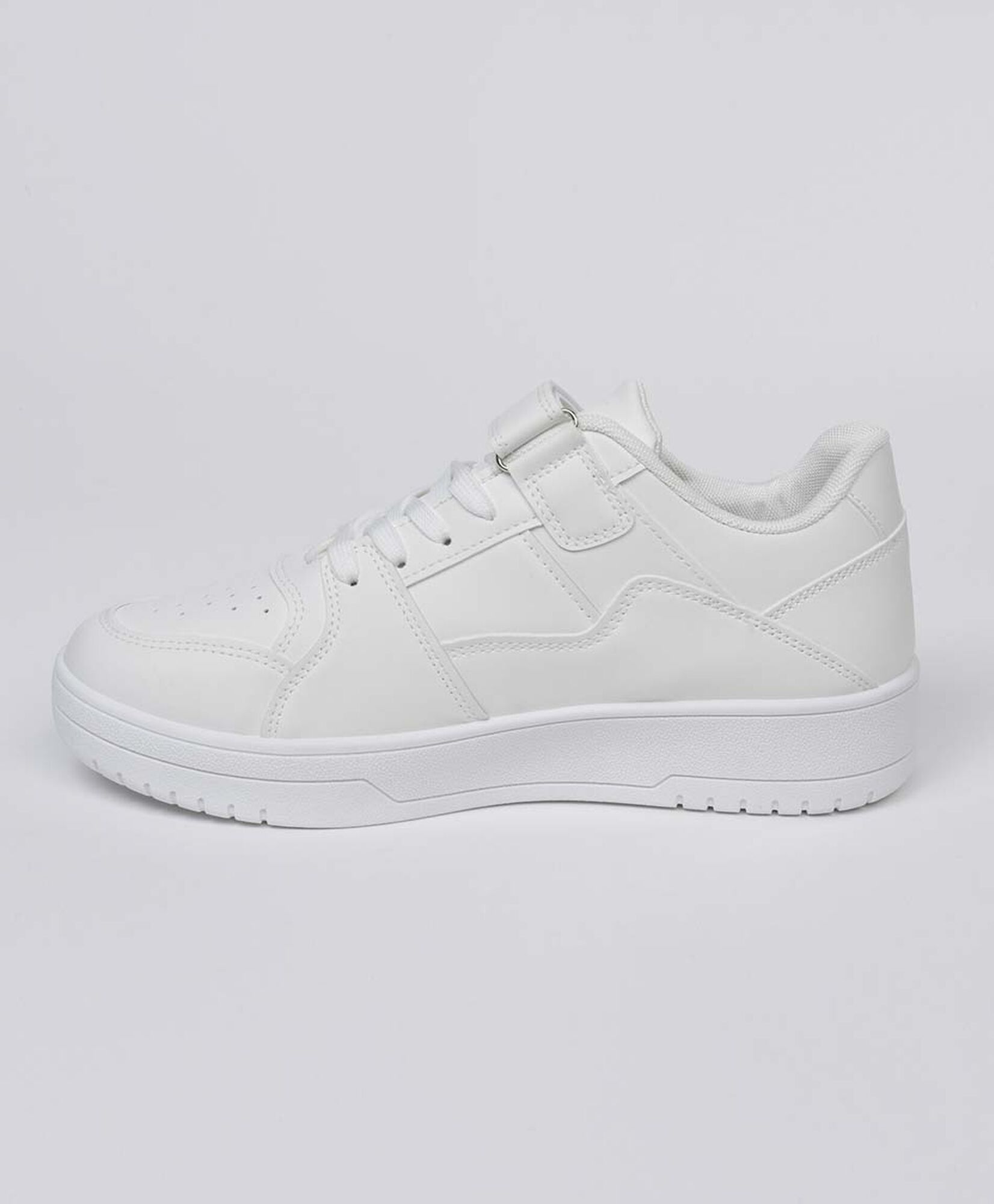 Zapatilla mujer velcro Zapatilla mujer velcro