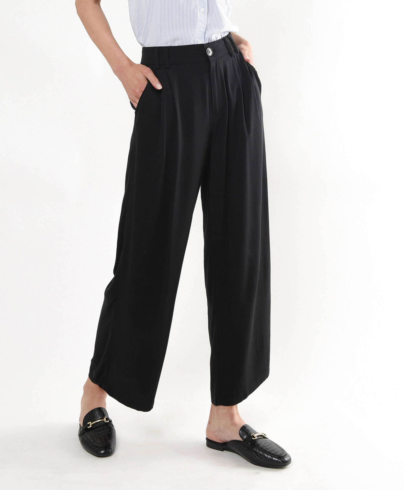 Pantalón mujer pinzas frontales wide Pantalón mujer pinzas frontales wide