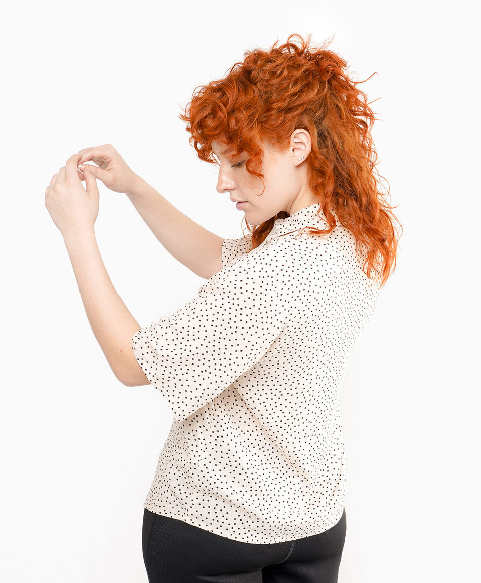 Blusa mujer dise&ntilde;o lunares