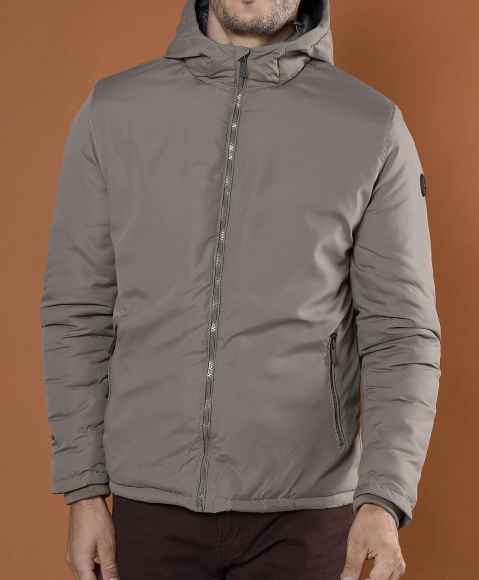 Parka capuch&oacute;n