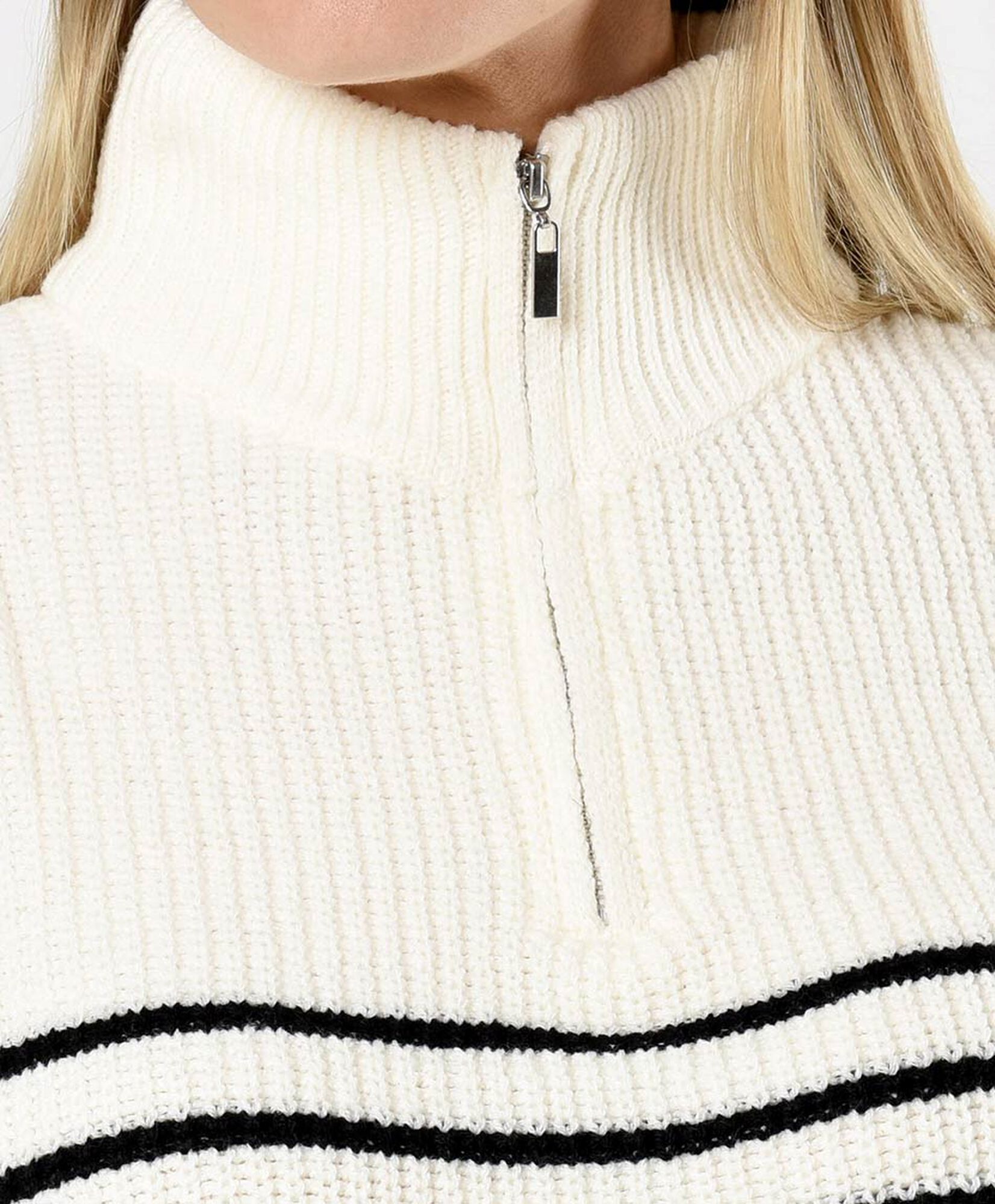 Sweater mujer líneas cuello cierre Sweater mujer líneas cuello cierre