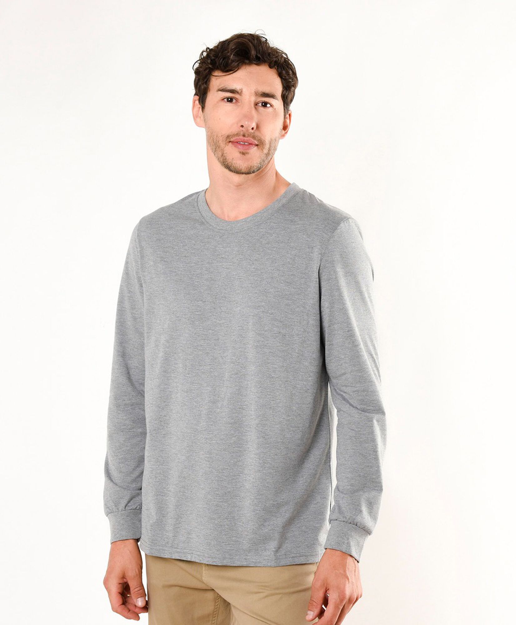Polera hombre lisa manga larga Polera hombre lisa manga larga