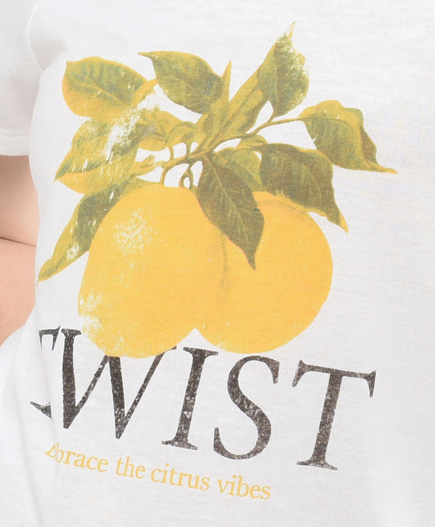 Polera mujer estampado limones Polera mujer estampado limones