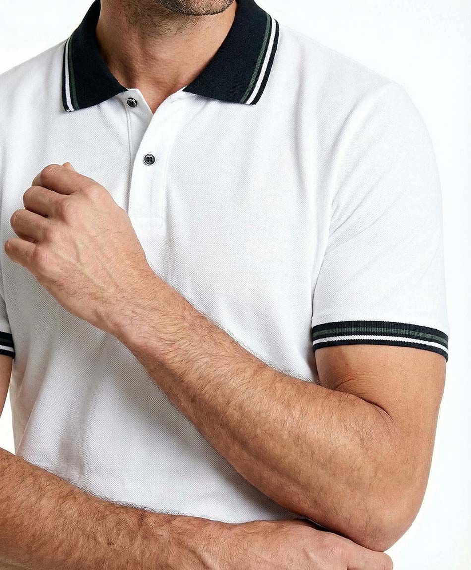Polera hombre cuello polo blanca