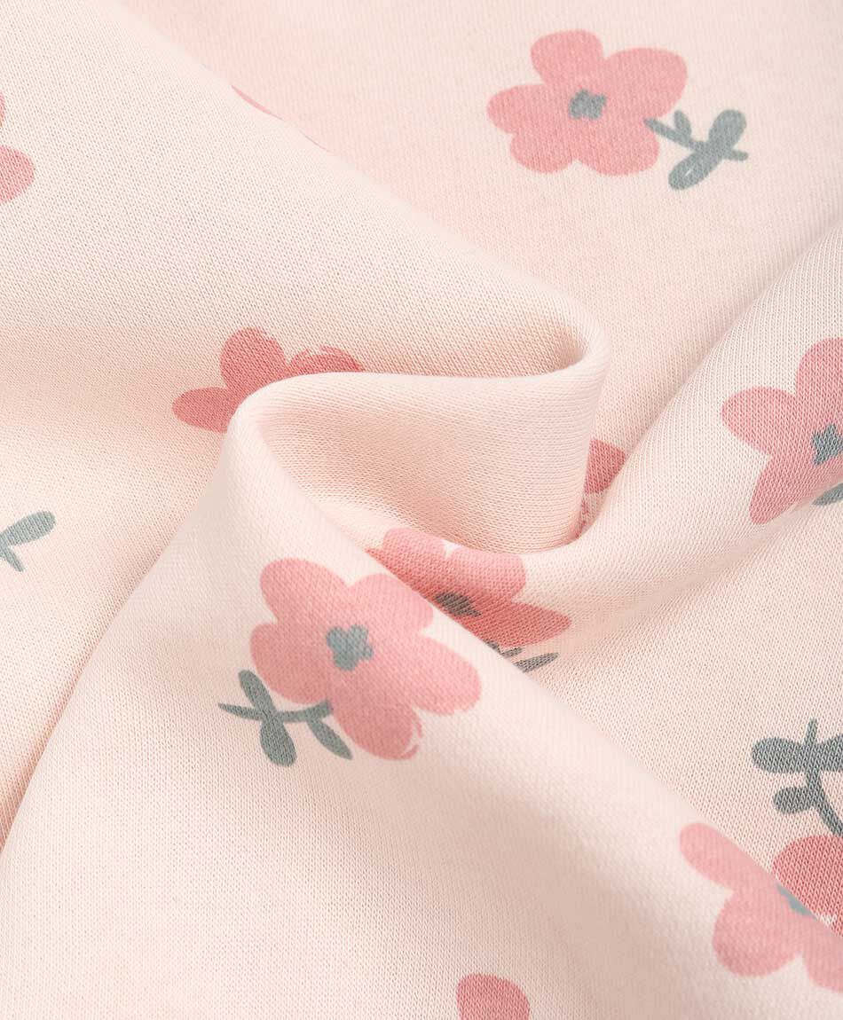 Poler&oacute;n beb&eacute; dise&ntilde;o florcitas