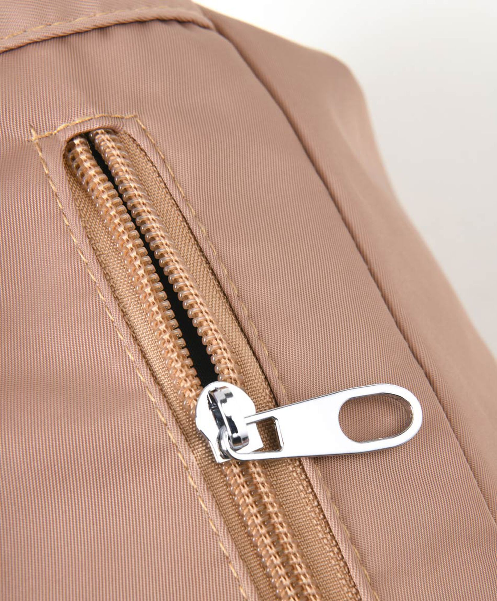 Mochila mujer bolsillos rosada Mochila mujer bolsillos rosada