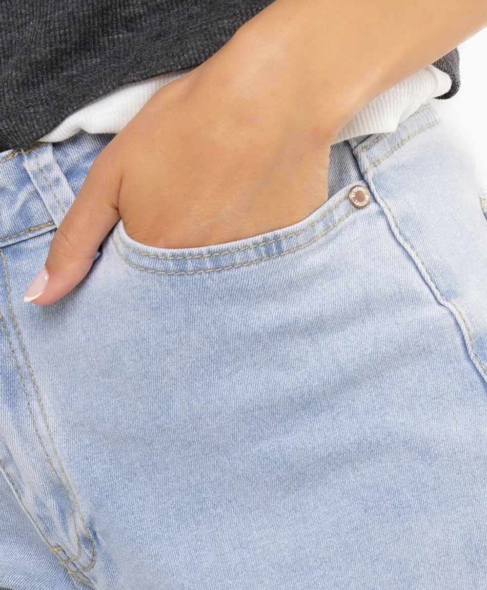 Jeans mujer straight pierna ancha