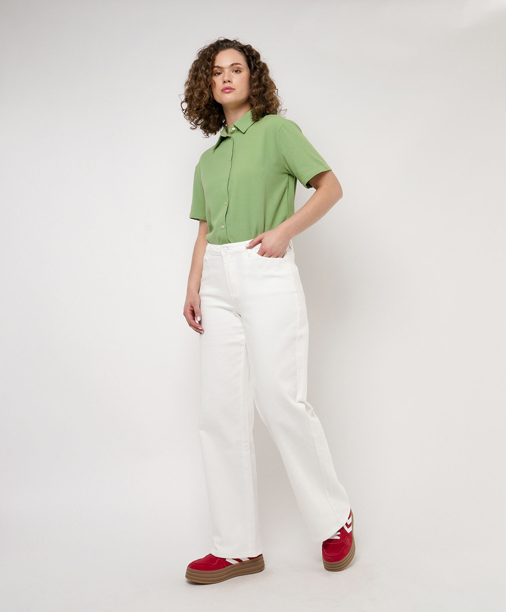 Jeans mujer liso blanco wide Jeans mujer liso blanco wide