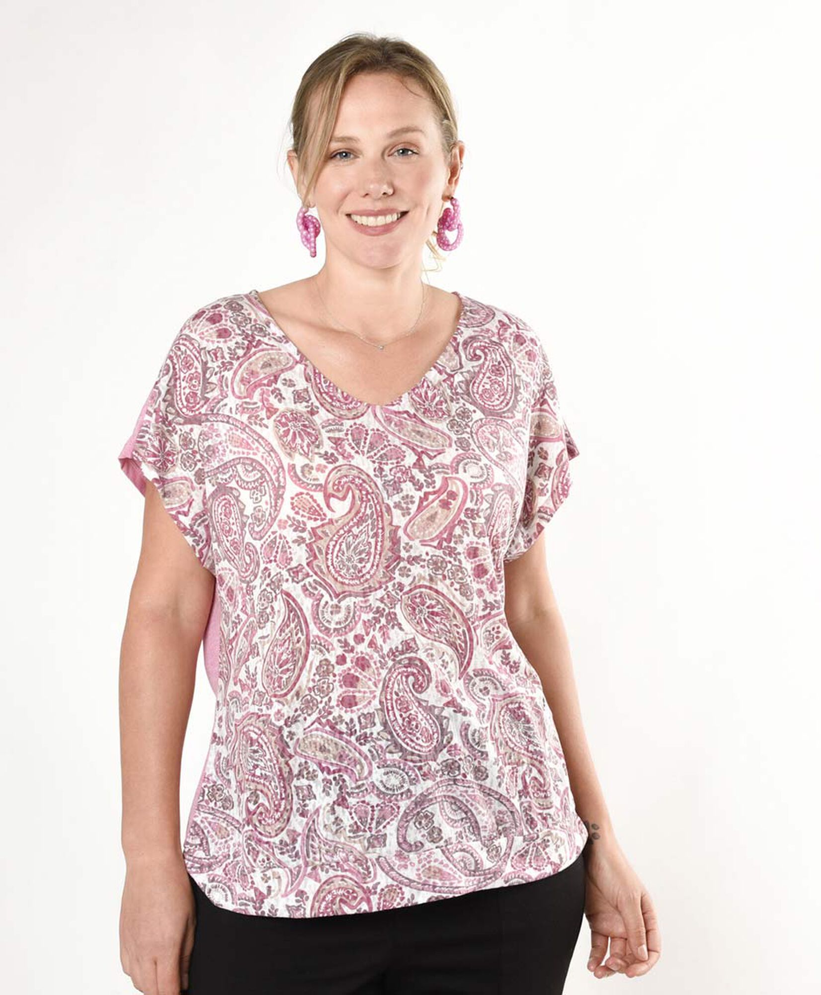 Polera mujer mix estampada rosada Polera mujer mix estampada rosada