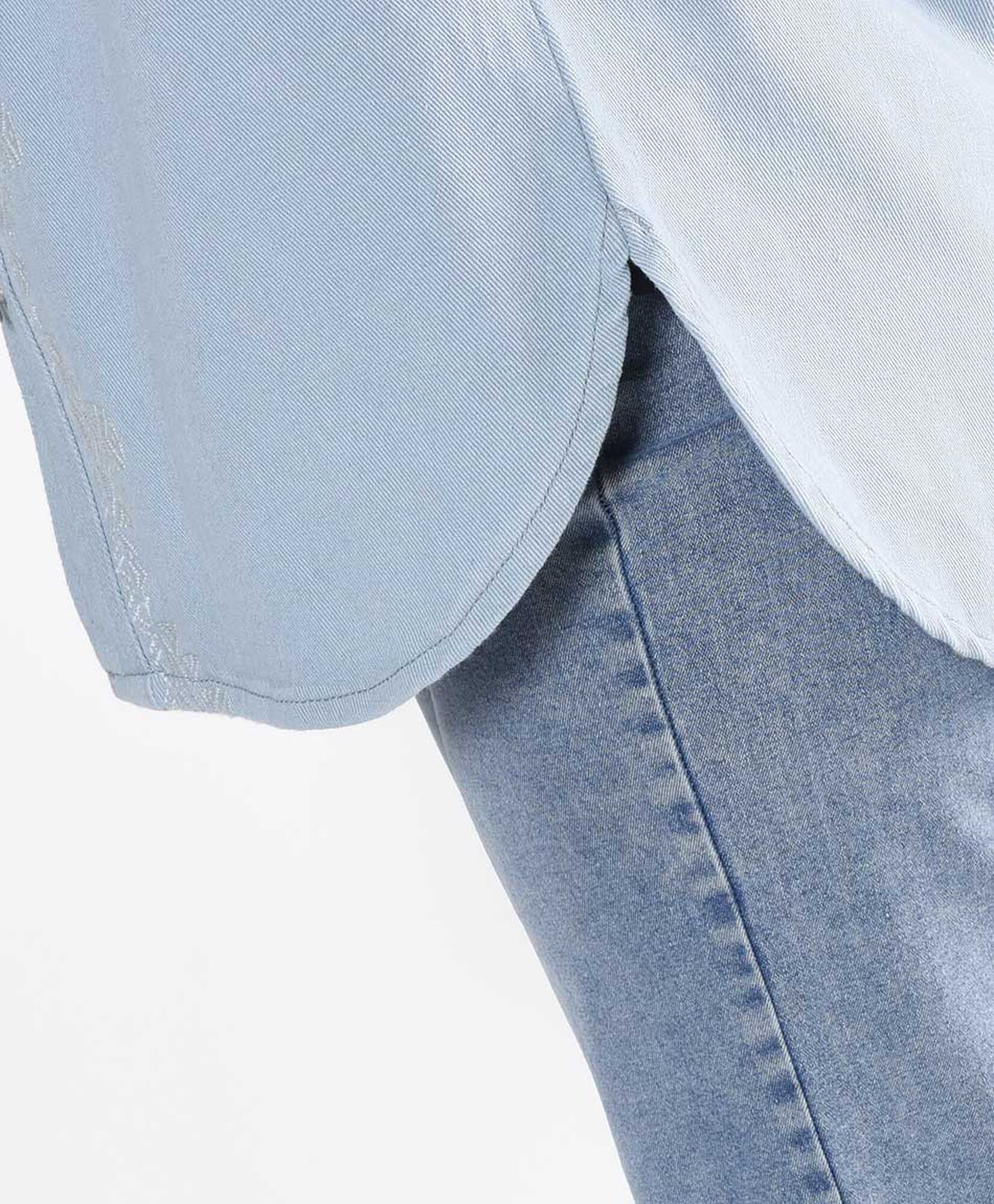 Chaqueta mujer denim bordada Chaqueta mujer denim bordada