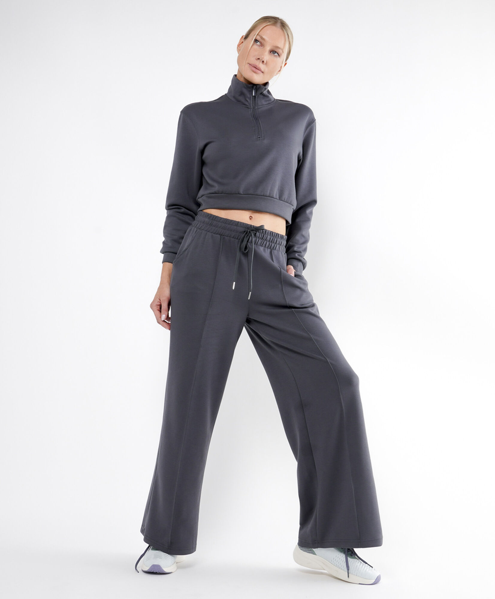 Polerón deportivo mujer modal crop Polerón deportivo mujer modal crop