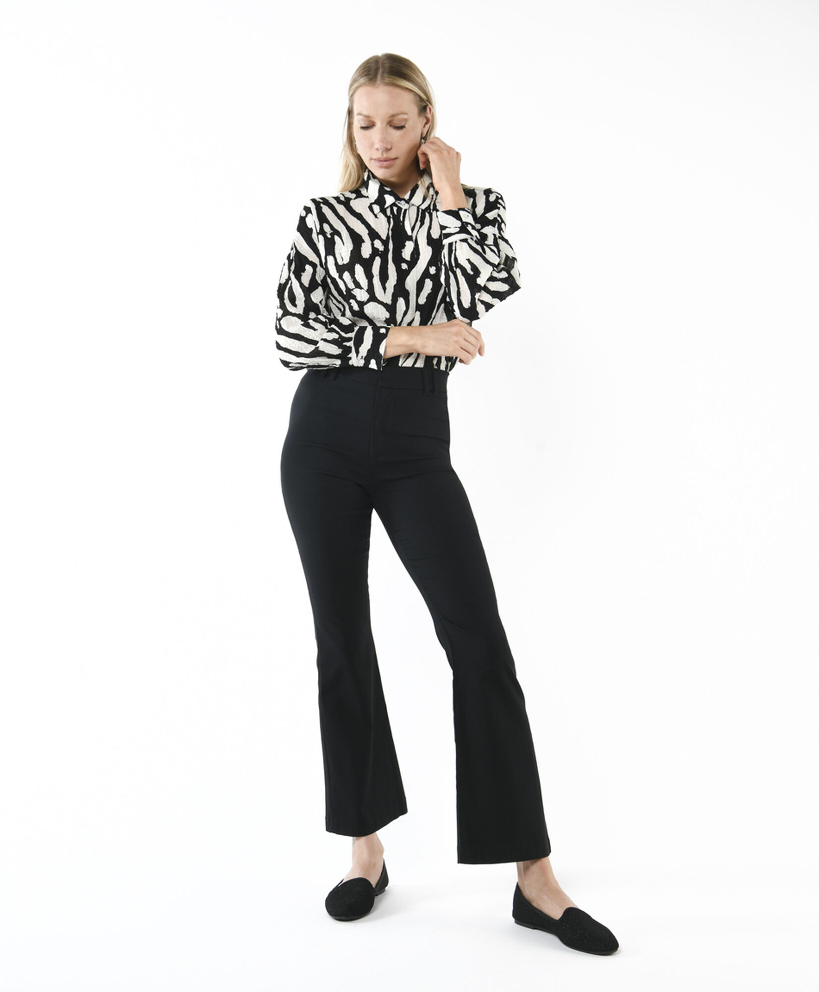 Pantalón mujer liso flare Pantalón mujer liso flare