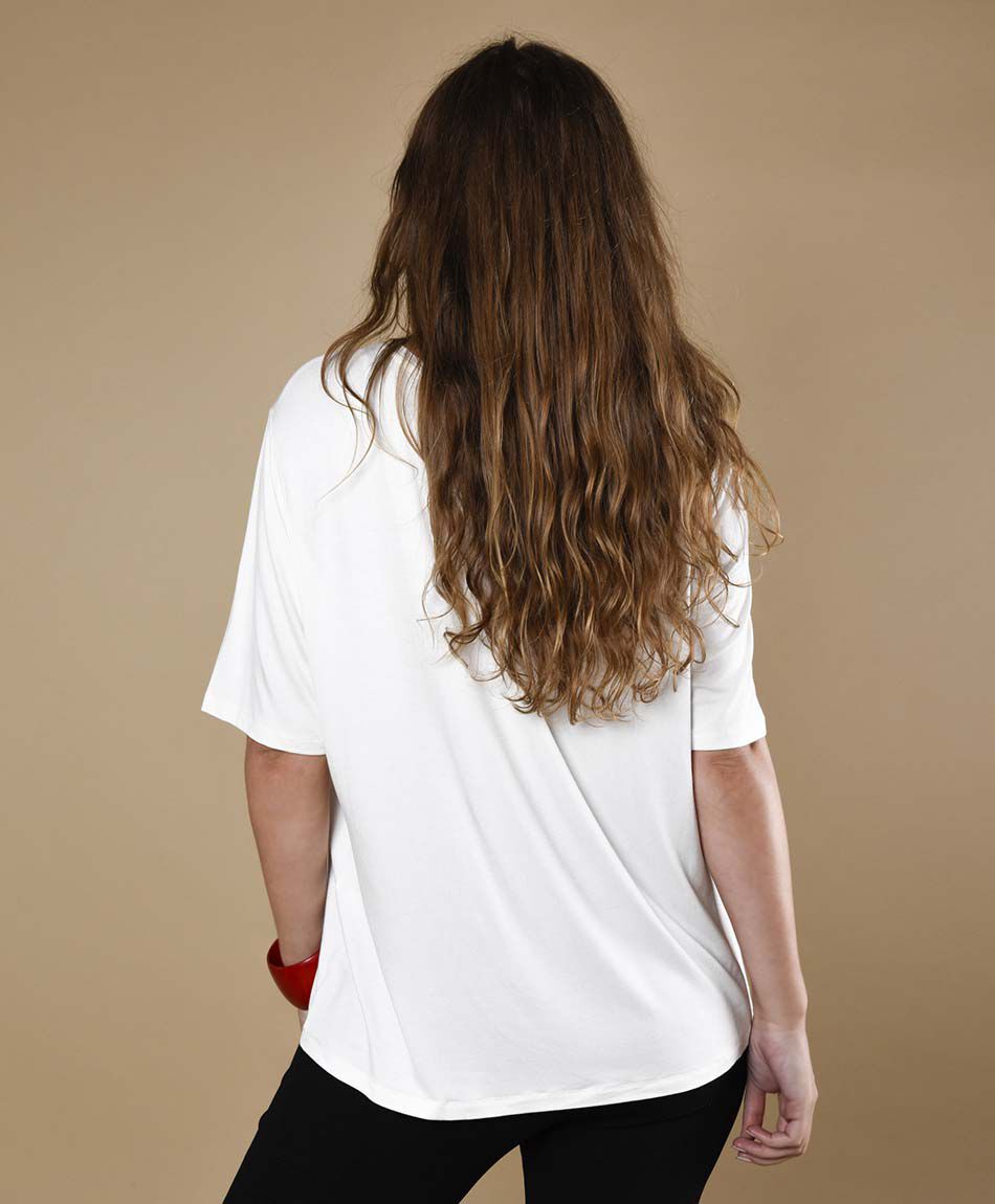 Polera manga corta cuello redondo