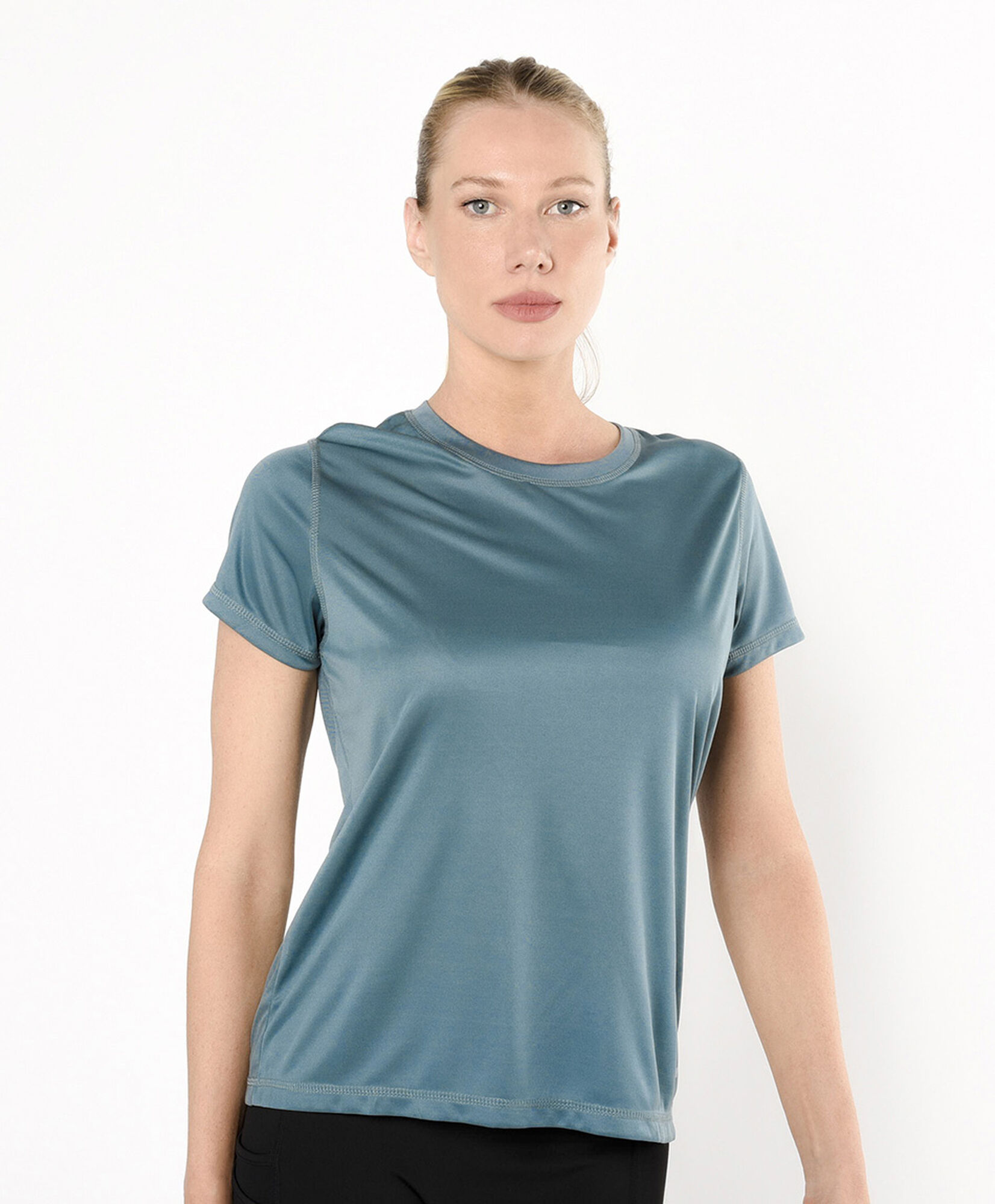 Polera deportiva mujer lisa espalda malla Polera deportiva mujer lisa espalda malla