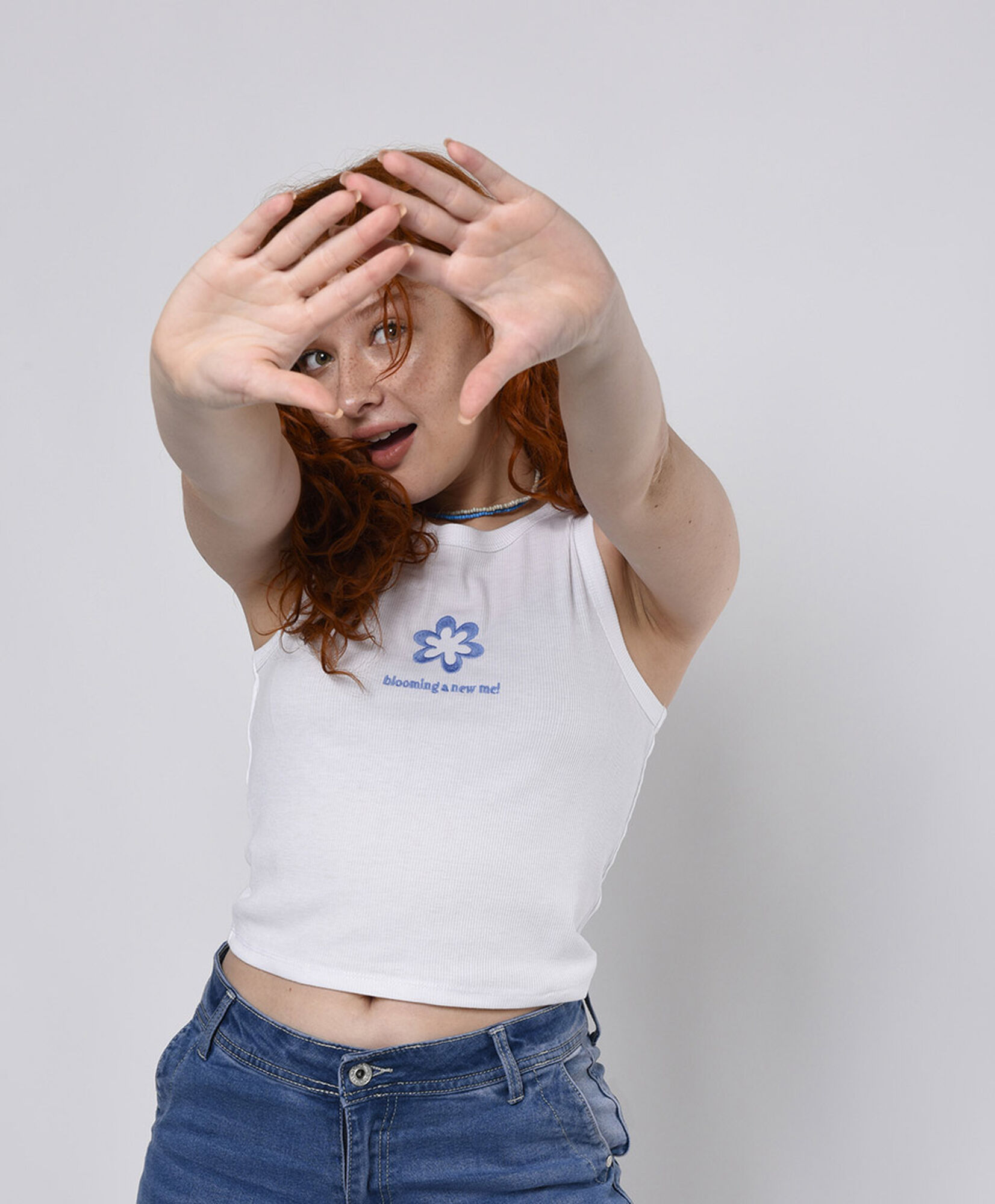 Polera mujer crop flor Polera mujer crop flor