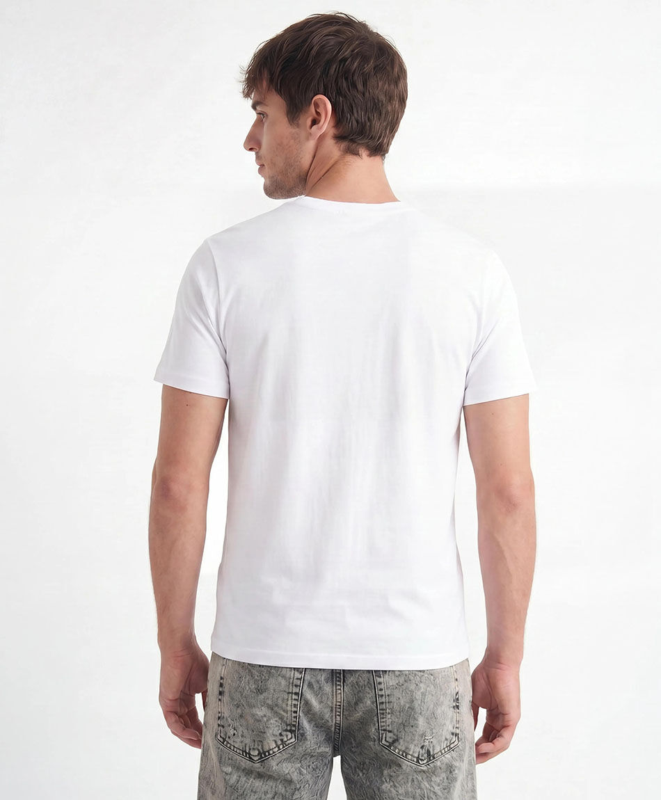 Polera hombre estampado music