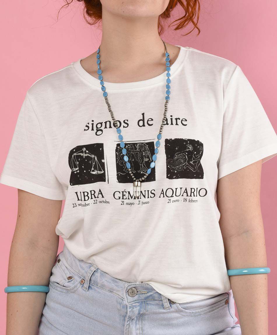 Polera manga corta cuello redondo