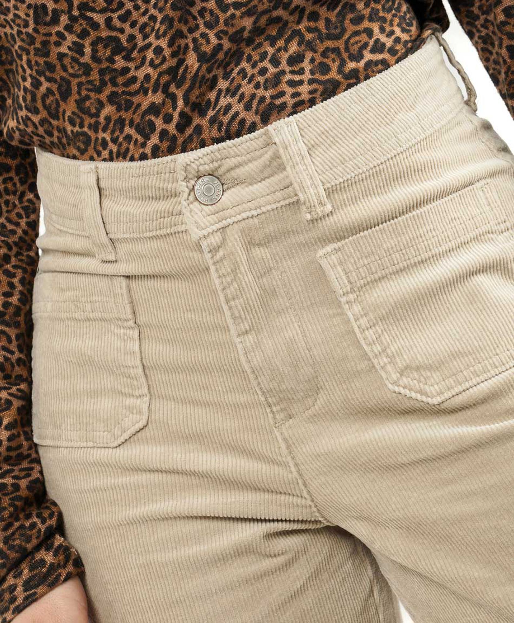Pantalón mujer corderoy mini bolsillos wide Pantalón mujer corderoy mini bolsillos wide