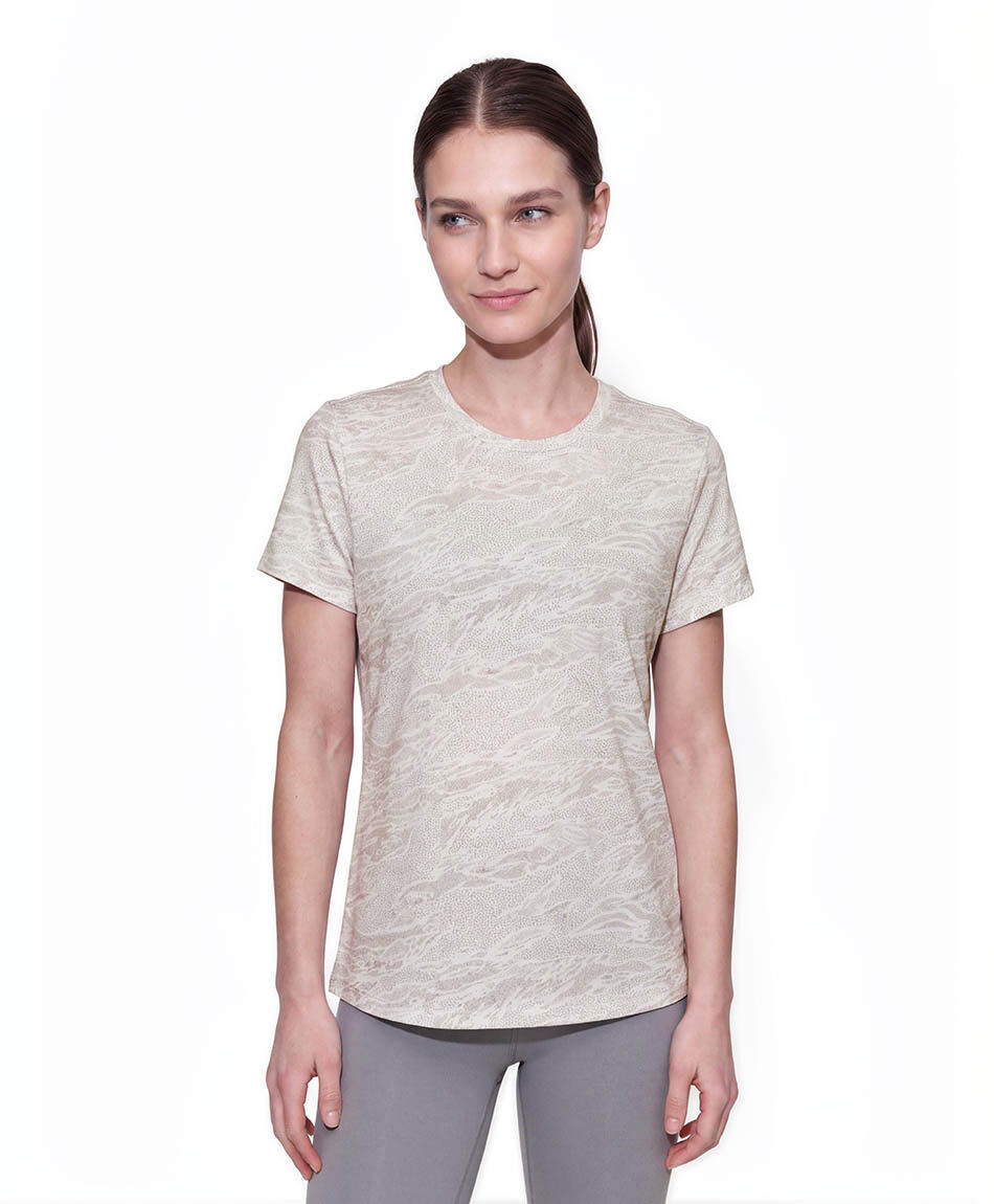 Polera deportiva mujer dise&ntilde;o beige