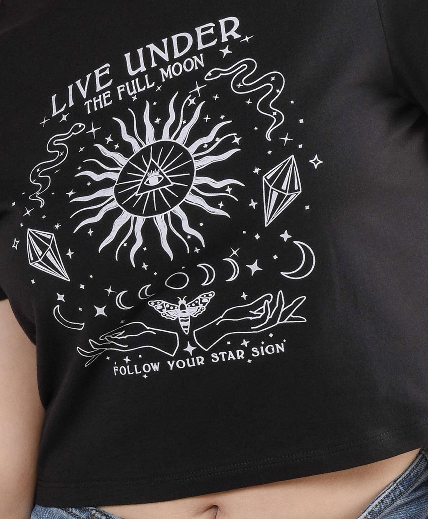 Polera mujer estampado luna llena Polera mujer estampado luna llena