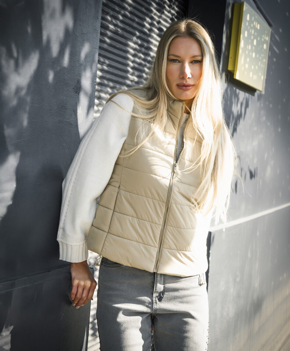 Parka mujer costuras sin mangas