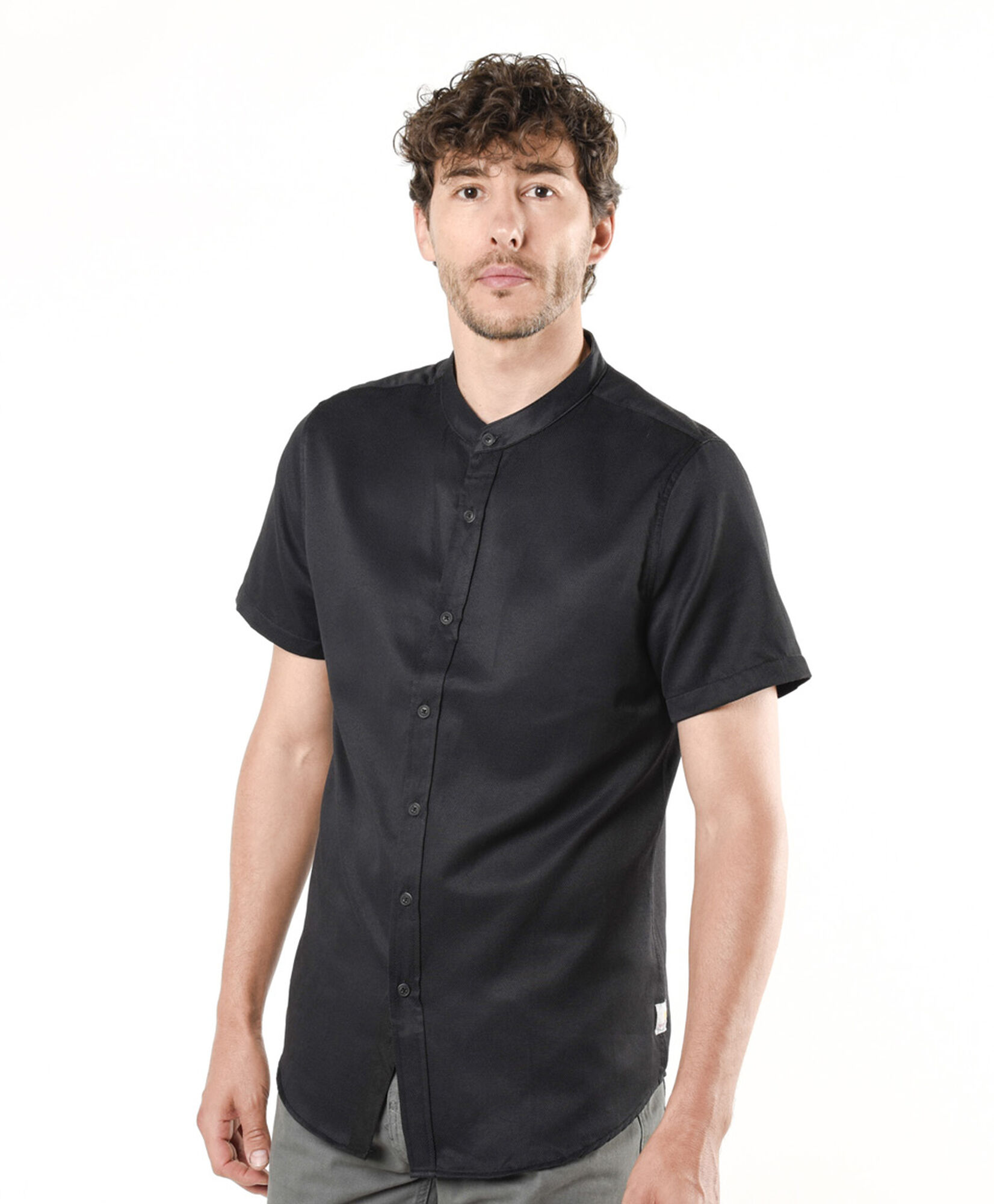 Camisa hombre lisa cuello mao Camisa hombre lisa cuello mao